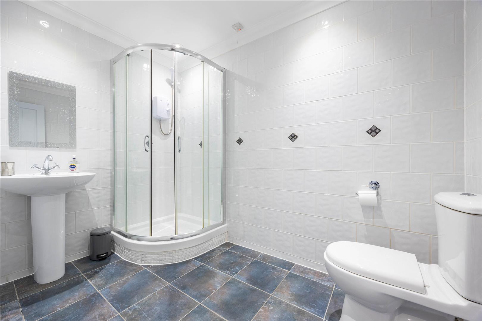 Bedroom 2 En-Suite